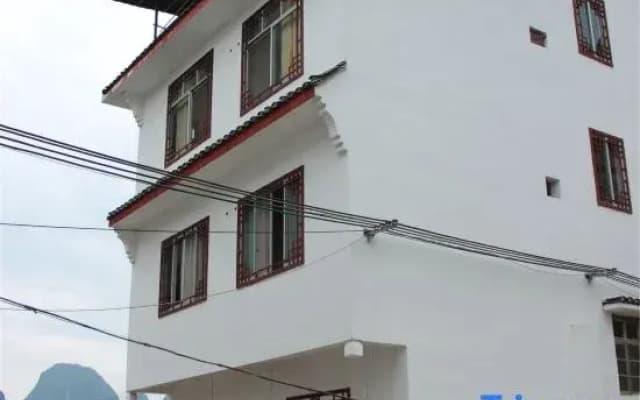 Moon Hill House