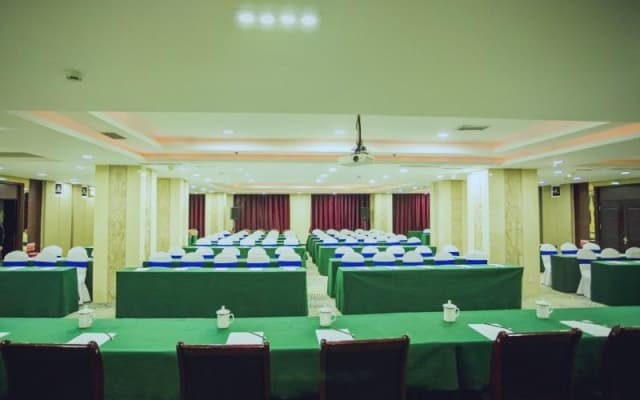 GreenTree Eastern Hotel Duyun Weng'an County Jinmei Times Bus Station