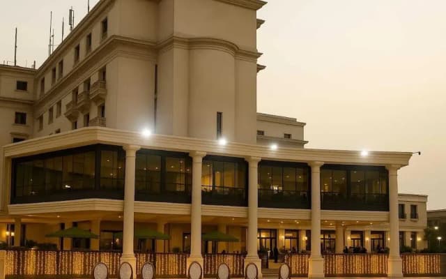 Lotus Hotel