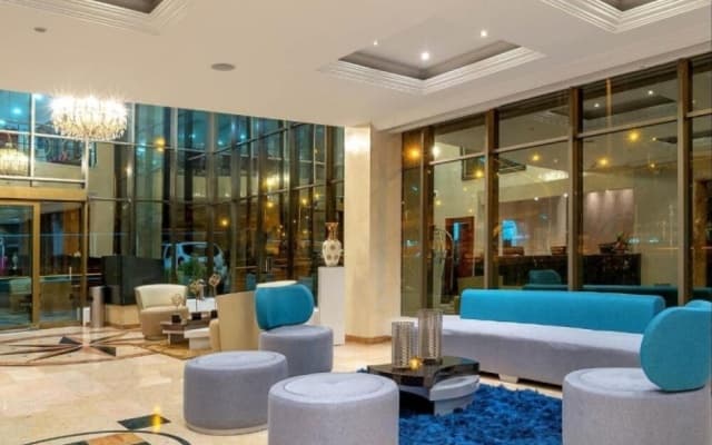 EM Hotels Andes Plaza