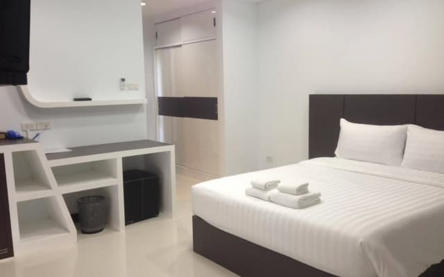 Praiyanan Place Hotel