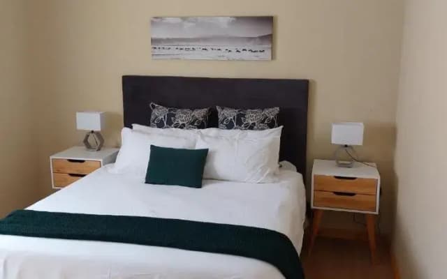 Shalom Self Catering