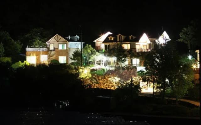 Casa Seorak Bed and Breakfast