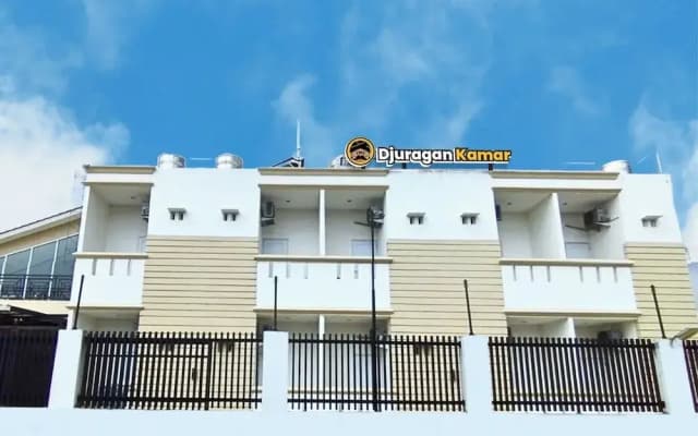 Djuragan Kamar Macan Kumbang