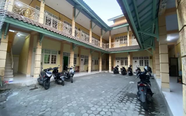 OYO Life 93265 Kos Cendana Seruni Raya