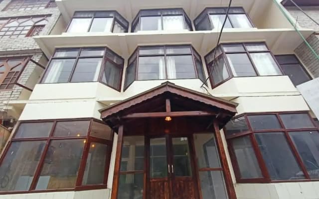 Hotel Link Way