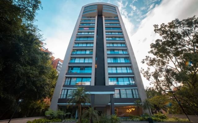 Hotel Class Suites By Colclick