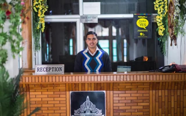 Hotel Satkar Residency