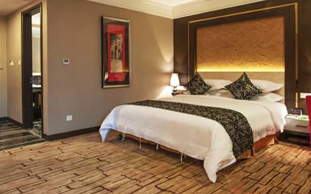 Nanbin 108 Hotel