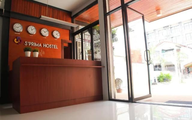 S'Prima Hostel