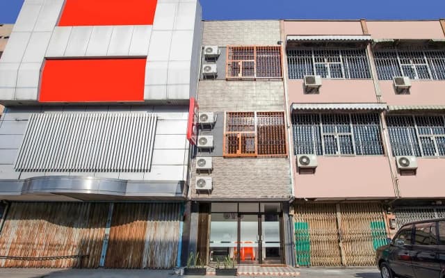 Hotel O Sutomo Inn