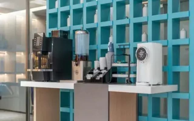 Country Inn & Suites by Radisson,  Urumqi Convention and Exhibition Center Wuyue Plaza Hotel