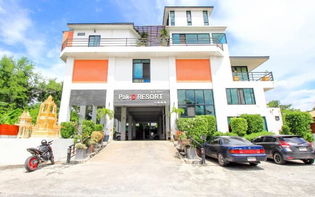 OYO 318 PakD Resort (Vaccinated Staff)