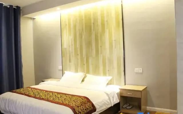 Meishan Langtaosha Business Hotel