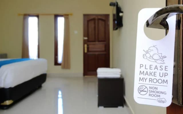 Airy Seminyak Sunset Road Beji Ayu Satu 12 Kuta Bali