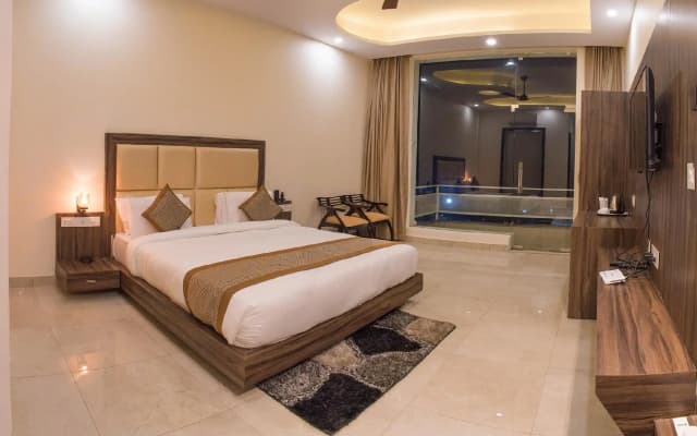 The Darien Resort