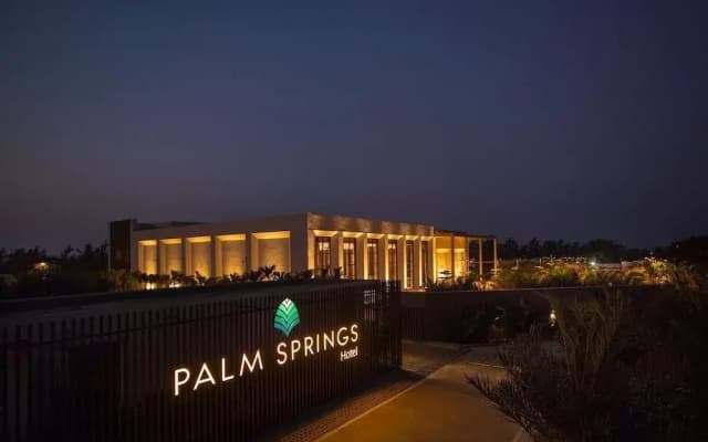 Palm Springs Resort