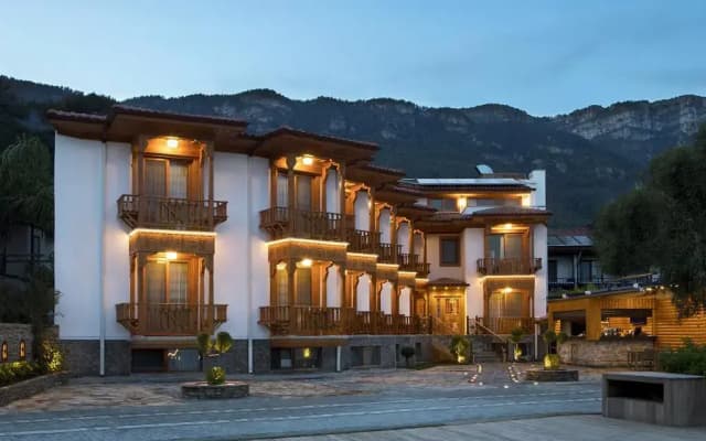 Gokturk Otel