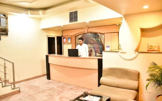 Hotel Shripad Continental