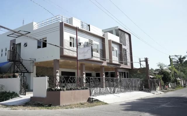 Manuela Suites Puerto Princesa near Airport