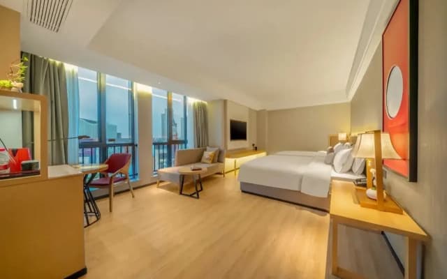 ECHENG Hotel (Yancheng North Station Aegean Shopping Park Store)