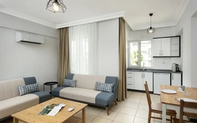 Отель Marvida Happy Suites
