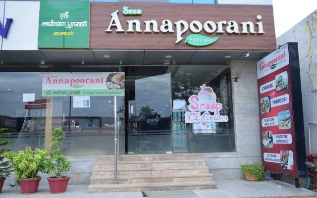Hotel Varshan International