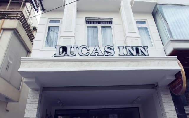 Lucas Inn