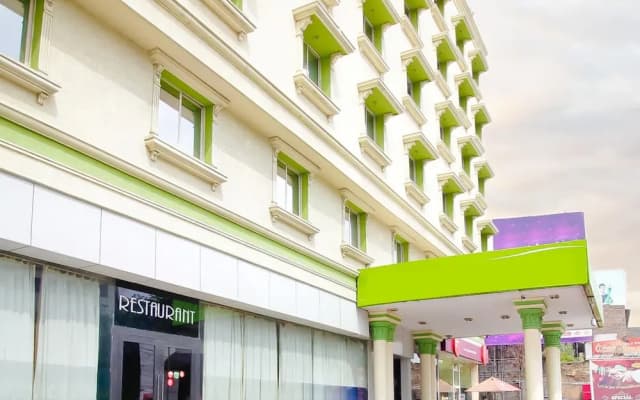 Sandhya Hotel