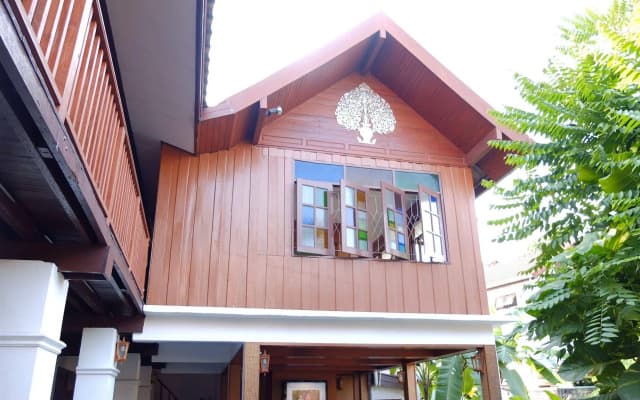 Baanlek Home Stay