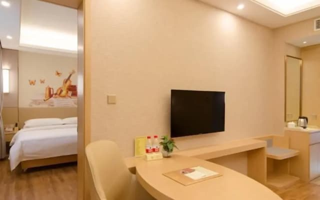 Vienna Hotel (Dali Ancient City)