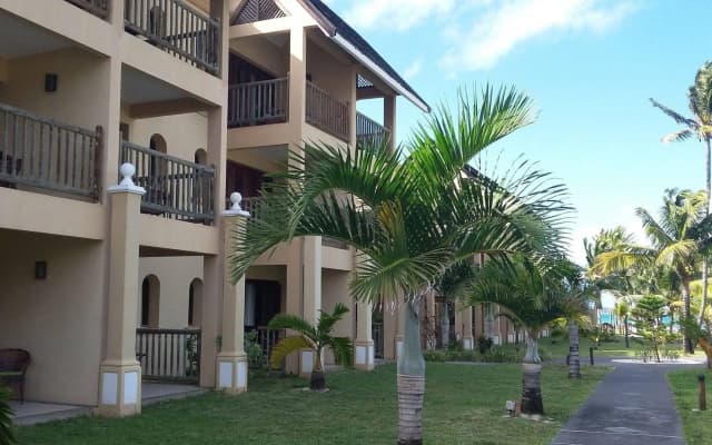 Jalsa Beach Hotel & Spa