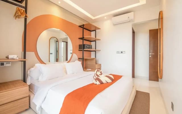Opulent 6 BR in Canggu, 300m to Café Del mar