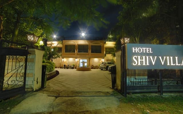Hotel Shiv Villa by SAH