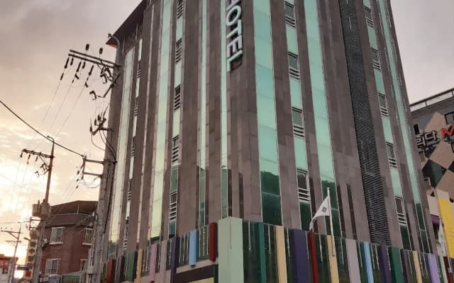 Danyang Riverside Hotel