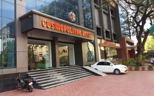 Cosmopolitan hotel