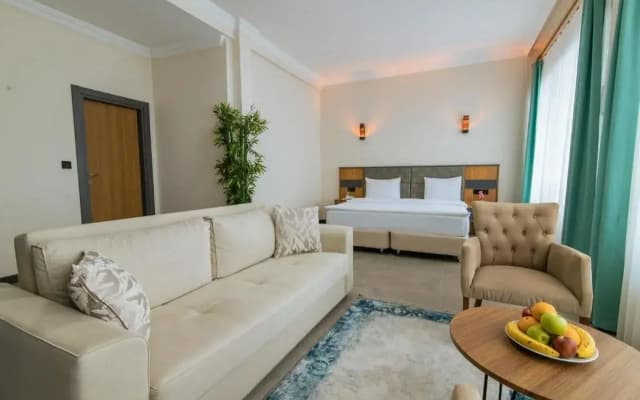 Fevzi Hoca Hotel