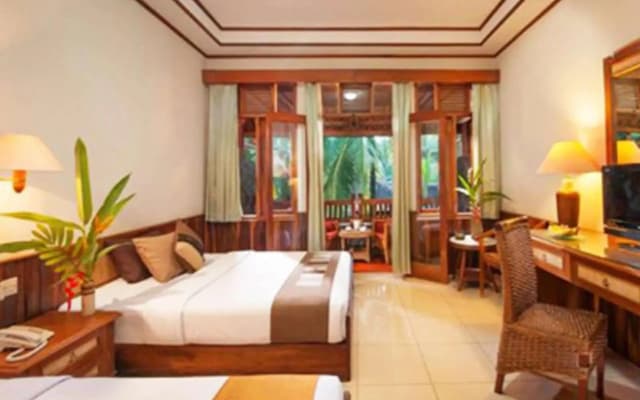 Sunrise Hotel Beach Pangandaran