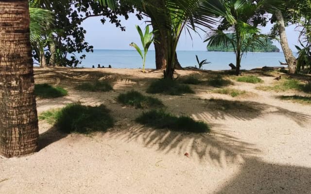 Libong Anda View