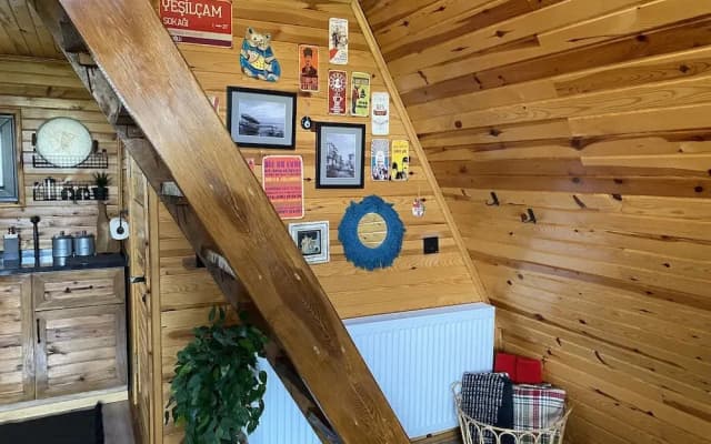 İnce Bungalov
