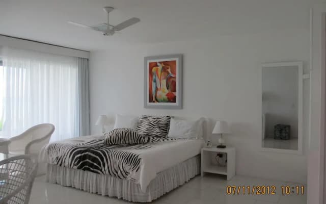 Barracuda Eco Resort