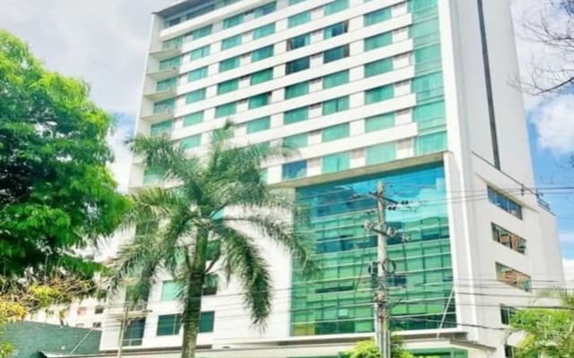 Novelty Suites Hotel - Oviedo Mall