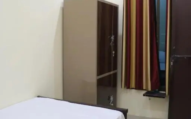 Saraswati Palace