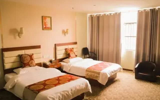 Taihe Kaiyuan Business Hotel