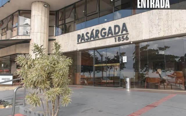 Flat Pasargada 404