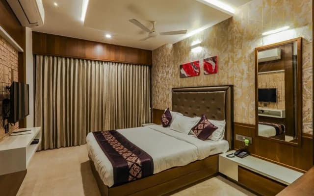 Blisss Hotel, Kolhapur