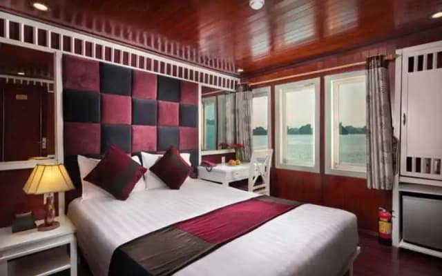 Halong Paloma Cruise