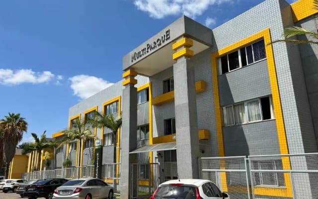 Multiparque Hplus Long Stay