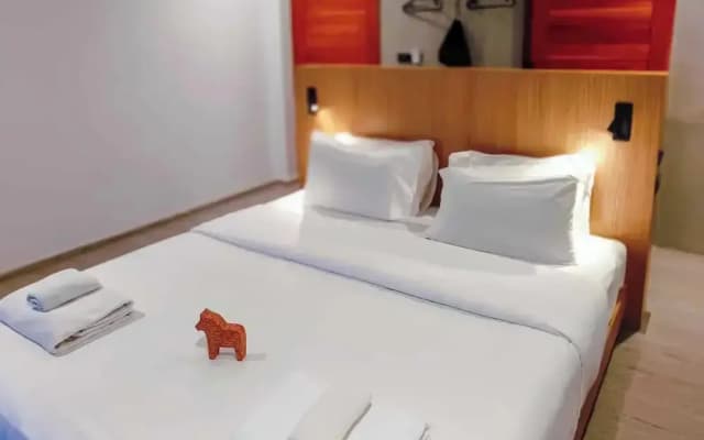 8 Valley KhaoYai