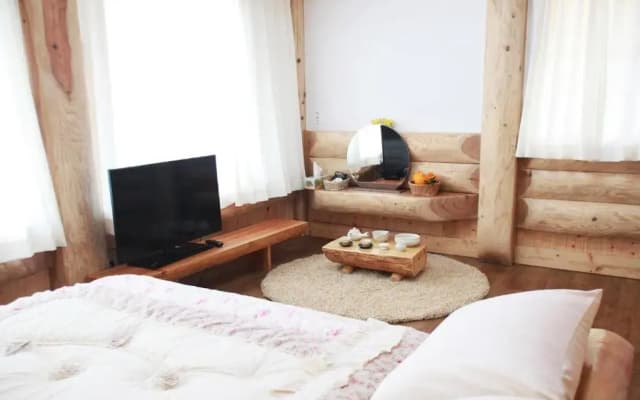 Jeju Bille Log Pension
